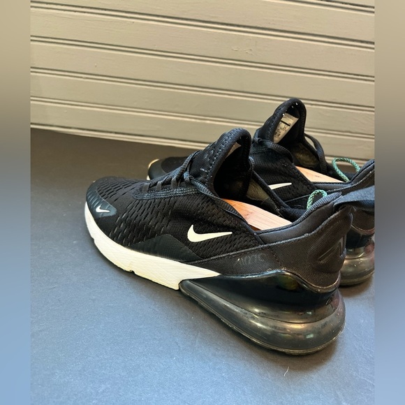 Nike Air Max 270 Black White Sneakers size 7Y please check the pictures - Picture 3 of 9
